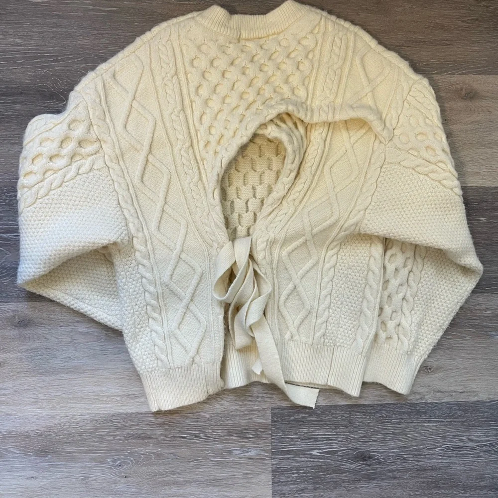 Vigoss Cream Cutout Sweater - Picture 4 of 5